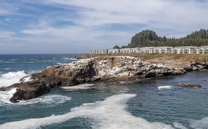Resort at Whale Pointe