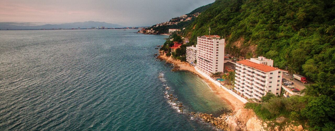 Costa Sur Resort & Spa