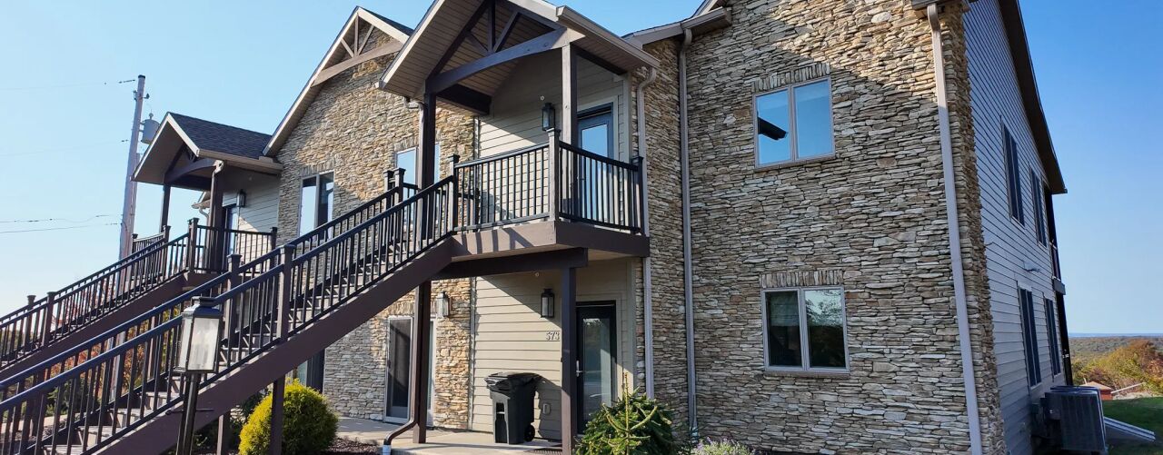 Eagle Rock Resort - Slopeside Condos