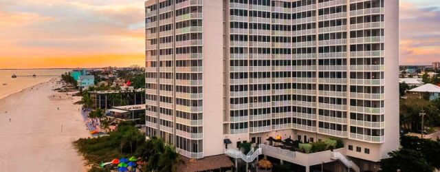 DiamondHead Beach Resort