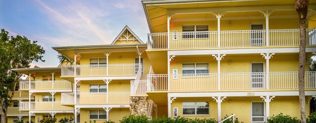 Hilton Vacation Club Charter Club Naples Bay