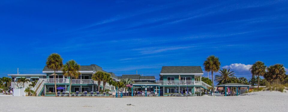 Mariner Beach Club