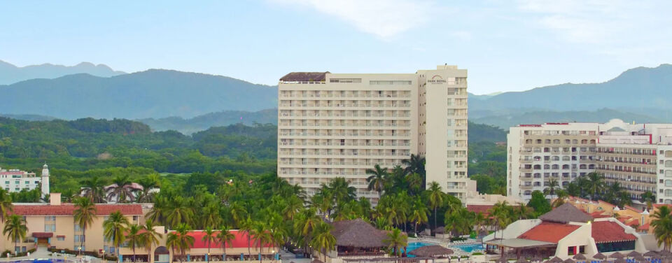 Park Royal Beach Ixtapa
