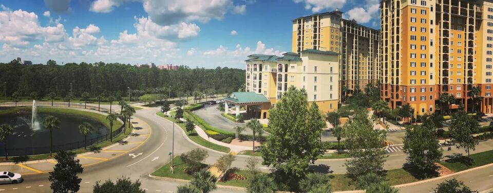 Lake Buena Vista Resort Village & Spa
