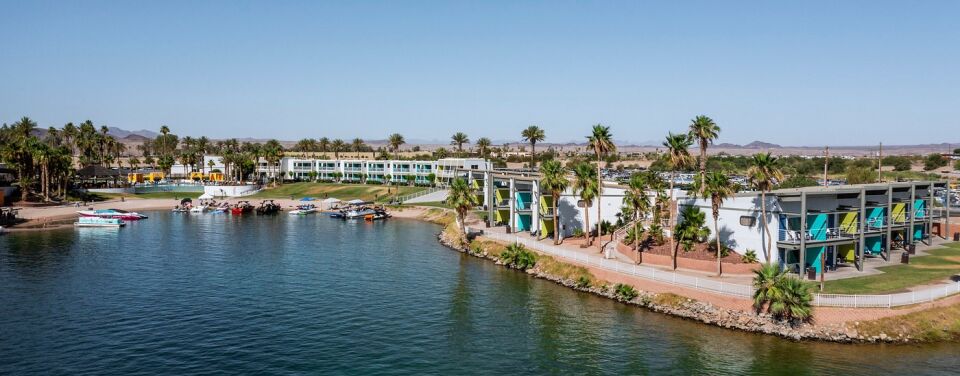 The Nautical Beachfront Resort