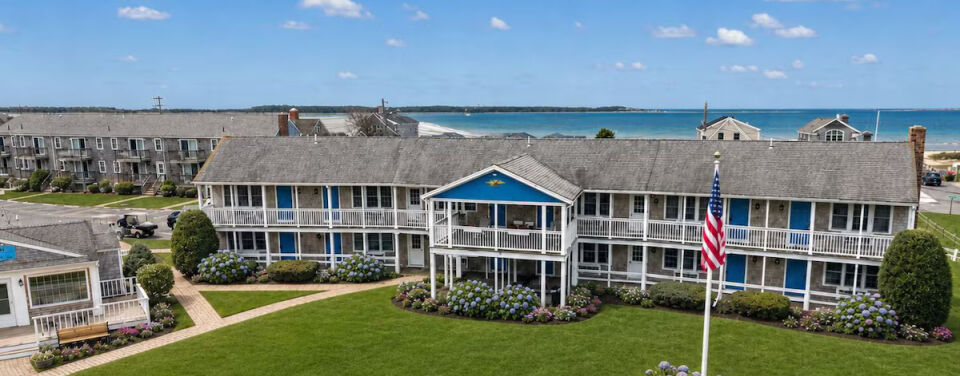 Colonial Acres Resort