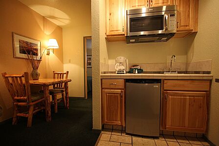 Sample unit kitchenette