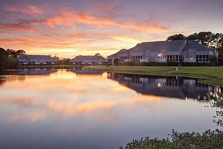 Wyndham Resort at Fairfield Harbour