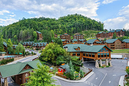 Westgate Smoky Mountain Resort & Water Park