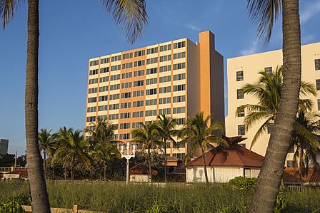 Hollywood Beach Tower