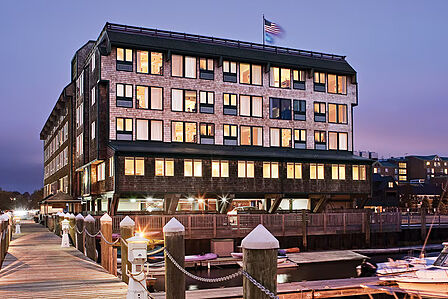 Club Wyndham Inn on Long Wharf