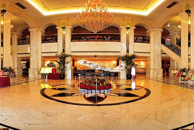 - Lobby