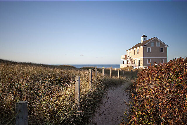 Breakers Beach Resort