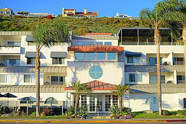 Riviera Beach and Shores Resort