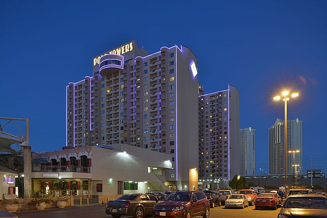 Polo Towers