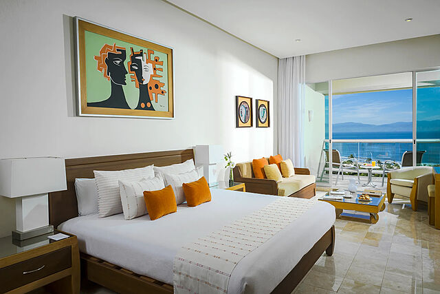 Sample studio master room