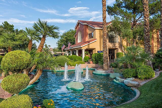 Westgate Flamingo Bay