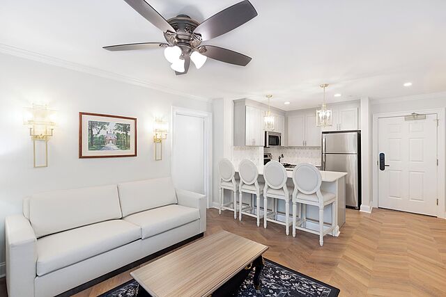 Villa Kitchen/Living Room