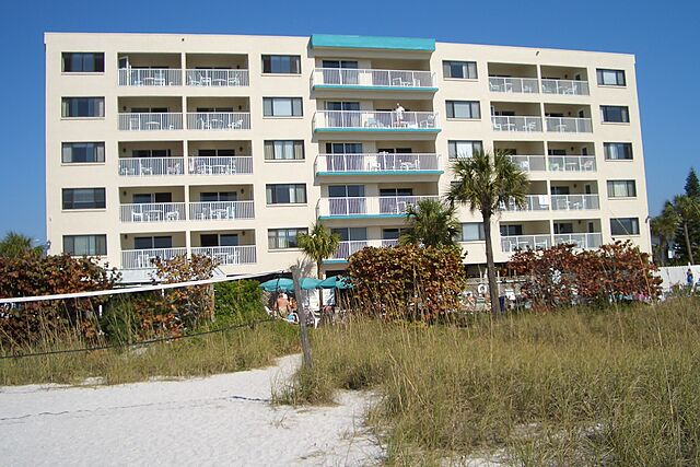 Sand Pebble Resort