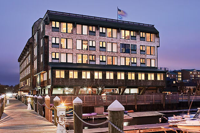 Club Wyndham Inn on Long Wharf