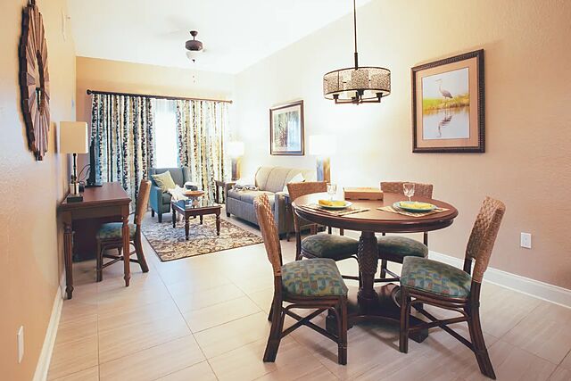 Sample one-bedroom dining area