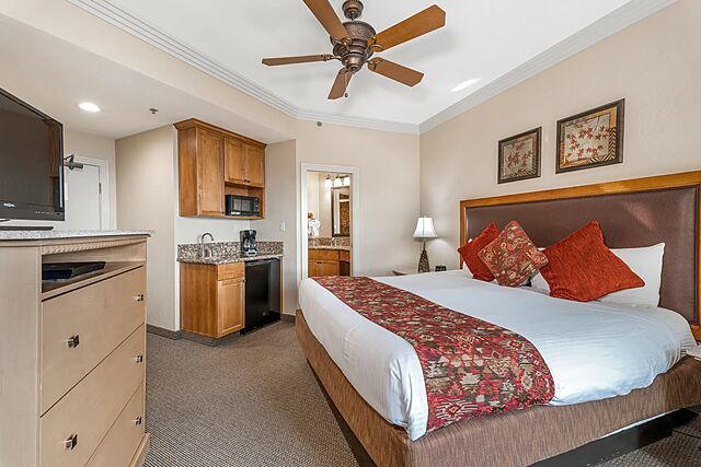 Sample Ridge Tahoe studio