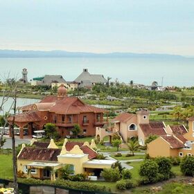Amatique Bay Resort & Marina