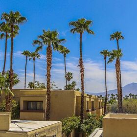 Desert Vacation Villas