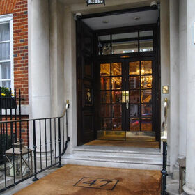 47 Park Street front entrance