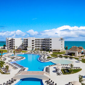 Ventus at Marina El Cid Spa & Beach Resort