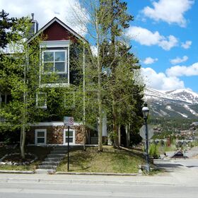 French Ridge Condominiums