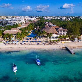The Reef Coco Beach & Spa