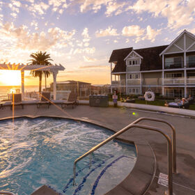 Hot tub