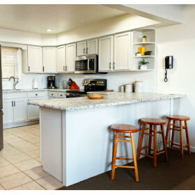 full kitchen