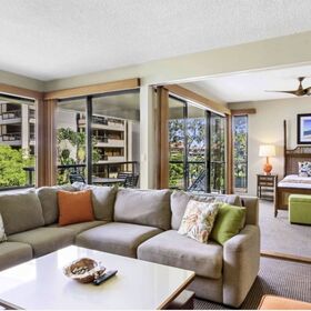 Flexible, open floor plan. Sliding wall for privacy.