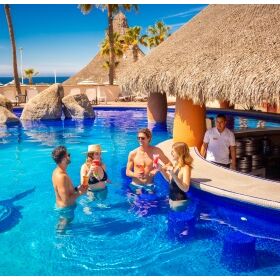 Main Swim Up Pool Bar