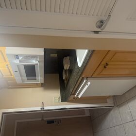 Second kitchenette