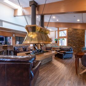 Amenities (Club Room)