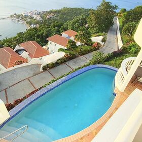 Infinity Pool from 2nd bedroom balcony