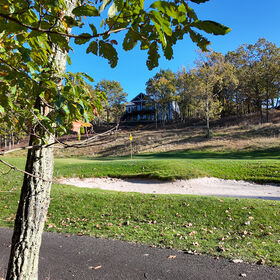 Amenity: Eagle Rock Resort Golf (1 Championship 18-Hole & 1 9-Hole Executive Course)