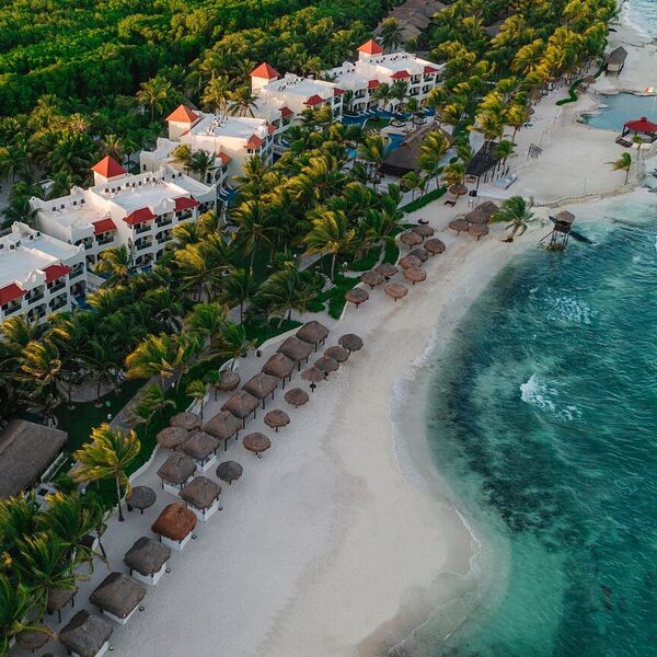 Club Absolute resort photo