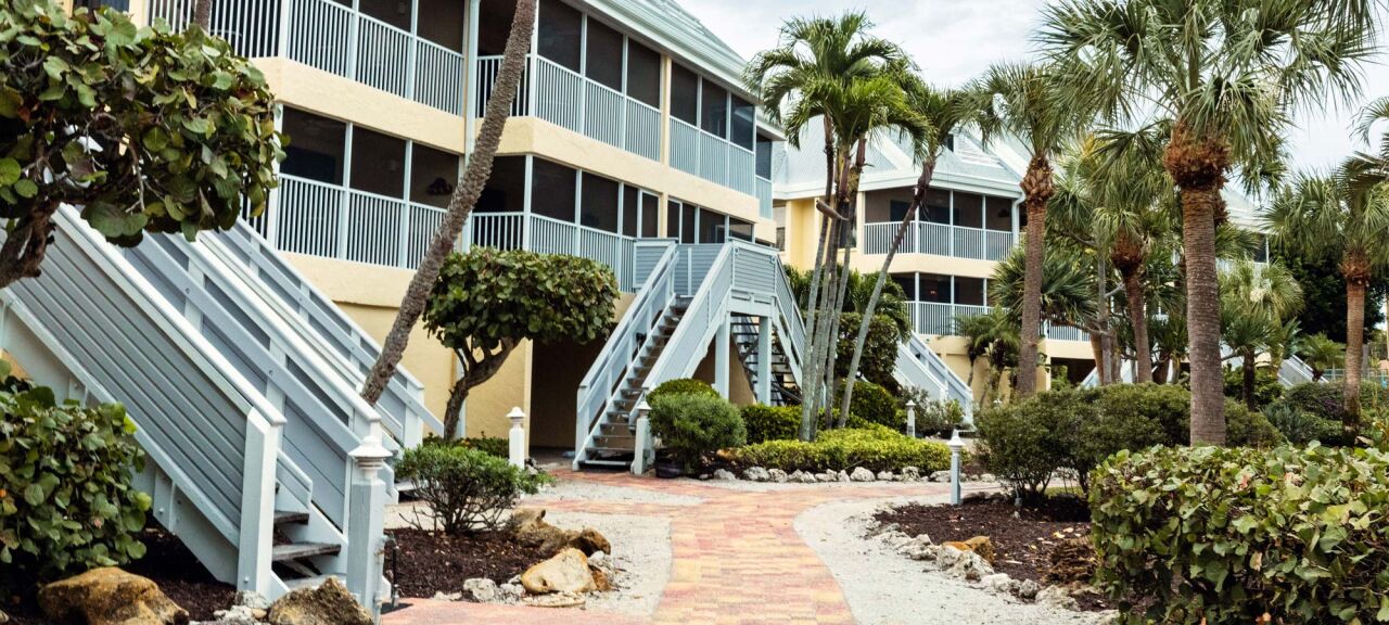 Tortuga Beach Club