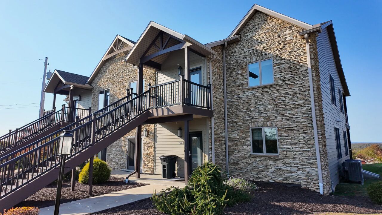 Eagle Rock Resort - Slopeside Condos