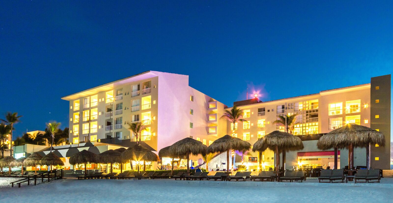 Club Regina Cancun