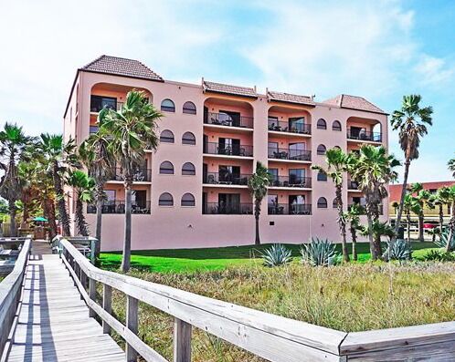 Las Olas Beach Club of Cocoa Beach
