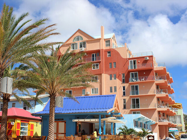 Sea Palace Resort