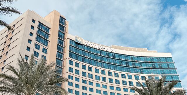 Margaritaville Vacation Club by Wyndham - Desert Blue
