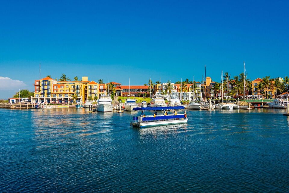 Marina el Cid Hotel & Yacht Club