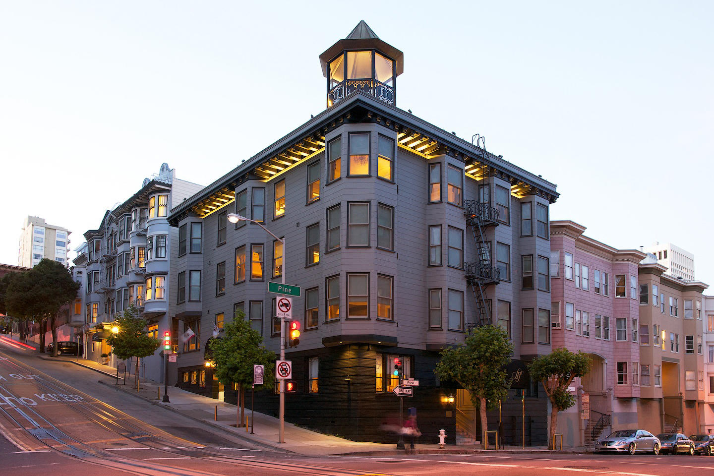 An Evening on the Town: Two Nights at the San Francisco Suites
