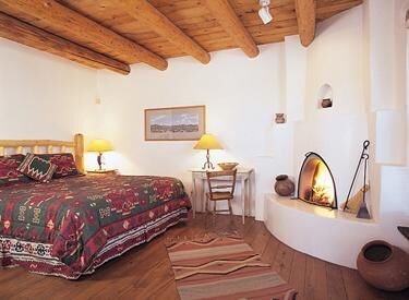 Campanilla Compound